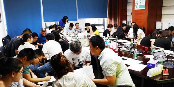 張城瑋老師課中與學(xué)員互動(dòng)討論
