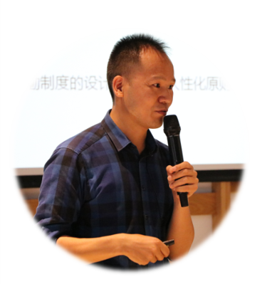 向純?nèi)A律師